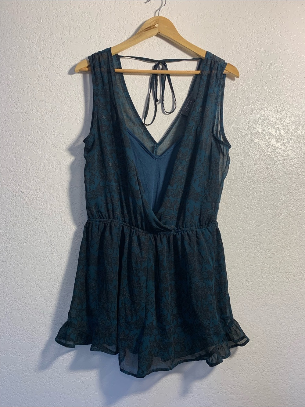 Astr Blue Black Sleeveless V-Neck Mini Jumper with Floral Overlay L